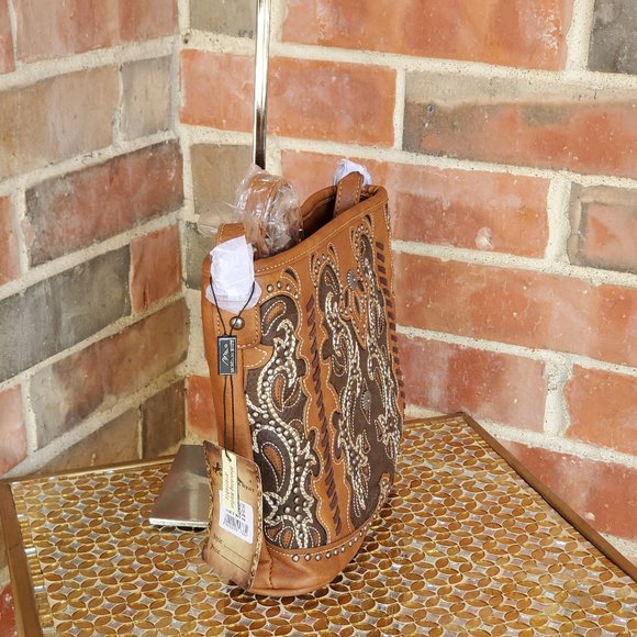 Montana West Brown Concho Crossbody NWT - Picture 5 of 7